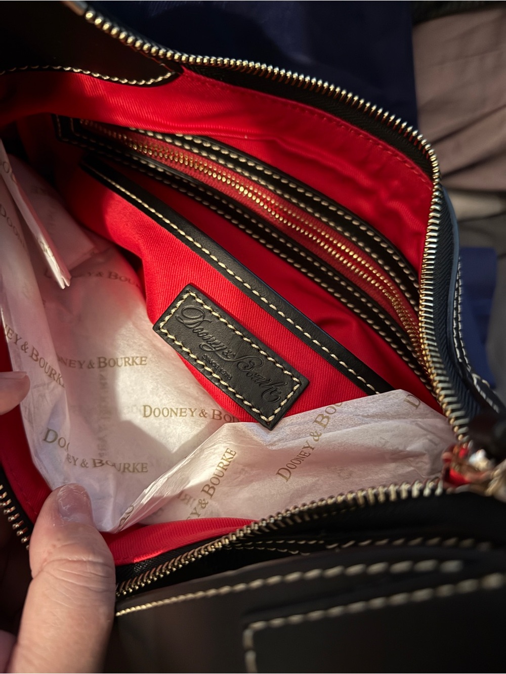 Dooney & Bourke hobo R2523 - Picture 7 of 10